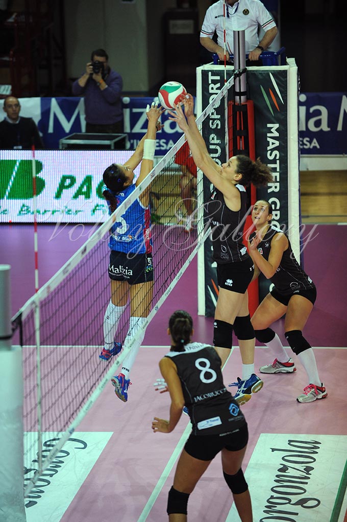 Igor NO-Frosinone (17)